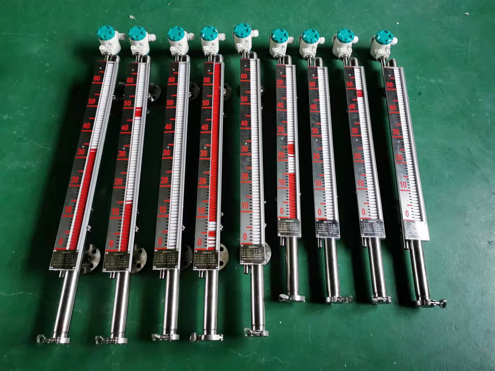 磁翻板液位計(jì)翻板自動(dòng)翻轉(zhuǎn)的原因